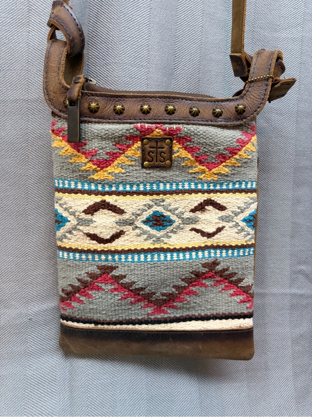 STS Ranchwear leather Crossbody  southwest inspired pattern purse w/ tassel